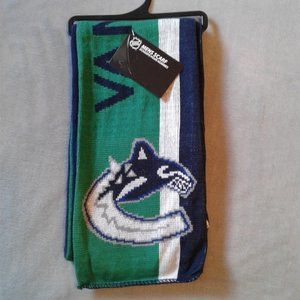 Vancouver Canucks Knit and Fleece Scarf NHL